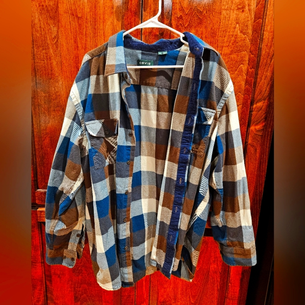 Orvis Button down